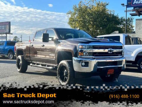 2018 Chevrolet Silverado 2500HD LT 4WD photo