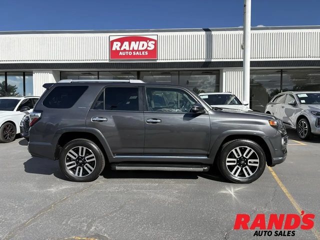 2018 Toyota 4Runner Limited 4WD photo