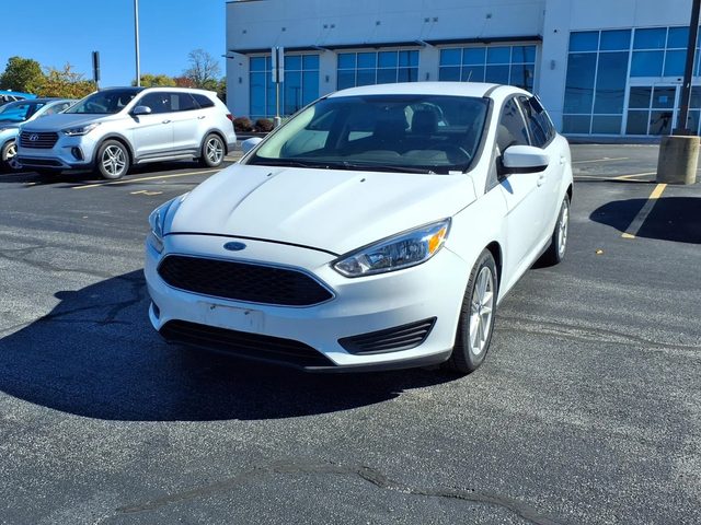 2018 Ford Focus SE FWD photo