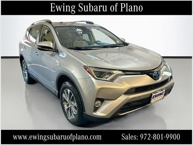 2018 Toyota RAV4 Hybrid XLE AWD photo