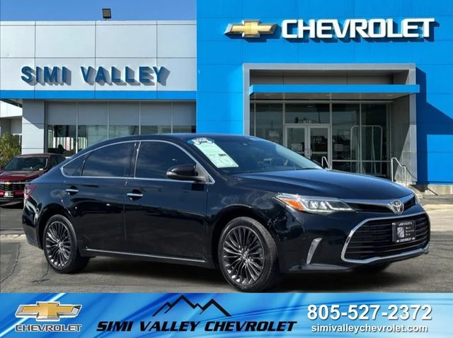 2018 Toyota Avalon Touring FWD photo