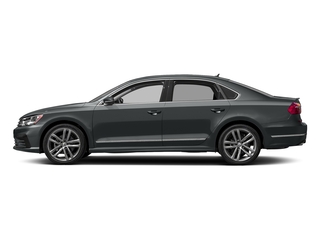 2018 Volkswagen Passat R-Line FWD photo