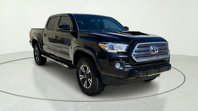 2017 Toyota Tacoma TRD Sport 4WD photo