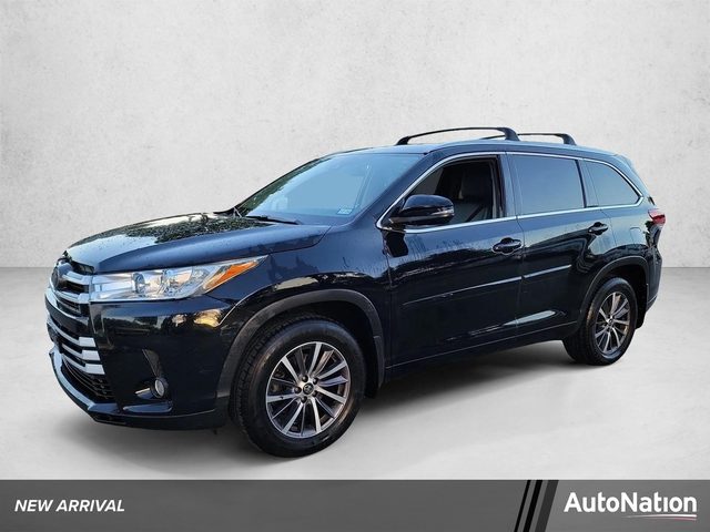2018 Toyota Highlander XLE AWD photo