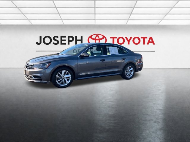 2018 Volkswagen Passat 2.0T SE FWD photo