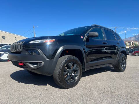 2018 Jeep Cherokee Trailhawk 4WD photo