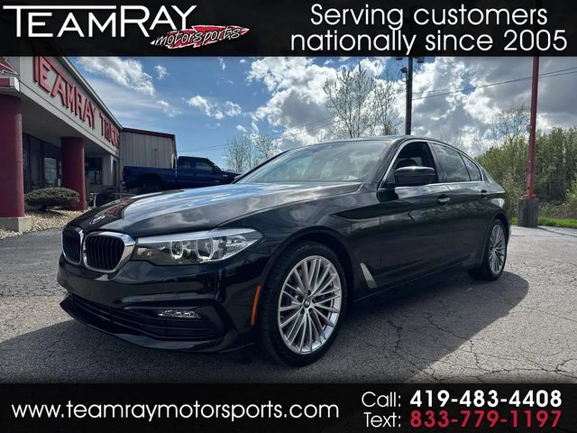 2018 BMW 5 Series 530i xDrive AWD photo