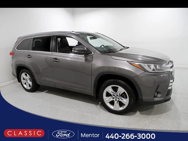 2017 Toyota Highlander Limited AWD photo