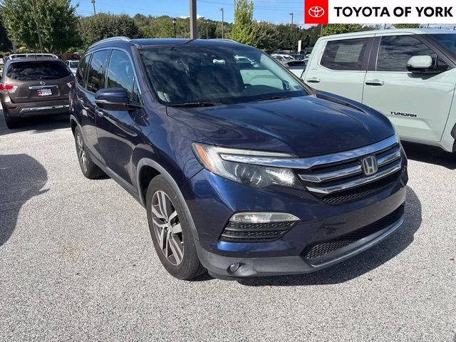 2017 Honda Pilot Elite AWD photo