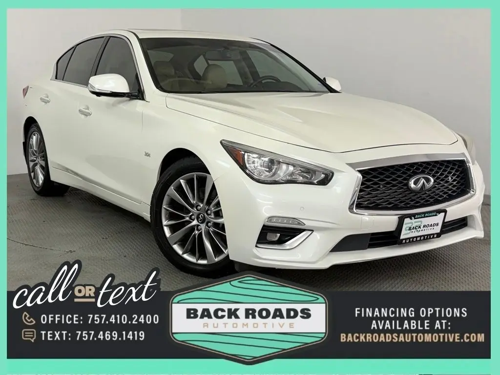 2018 Infiniti Q50 3.0t LUXE AWD photo