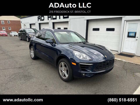 2015 Porsche Macan S AWD photo