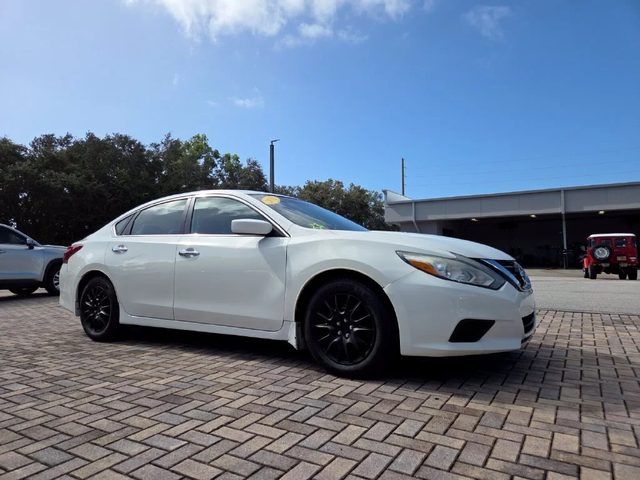 2018 Nissan Altima 2.5 S FWD photo