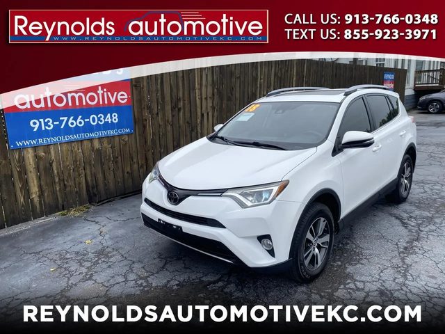 2018 Toyota RAV4 XLE FWD photo