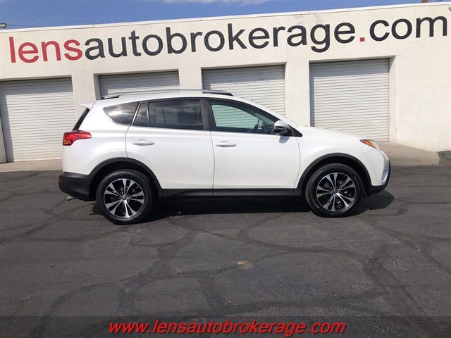 2015 Toyota RAV4 Limited FWD photo