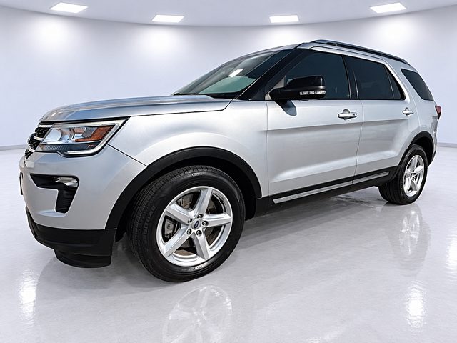 2018 Ford Explorer XLT FWD photo