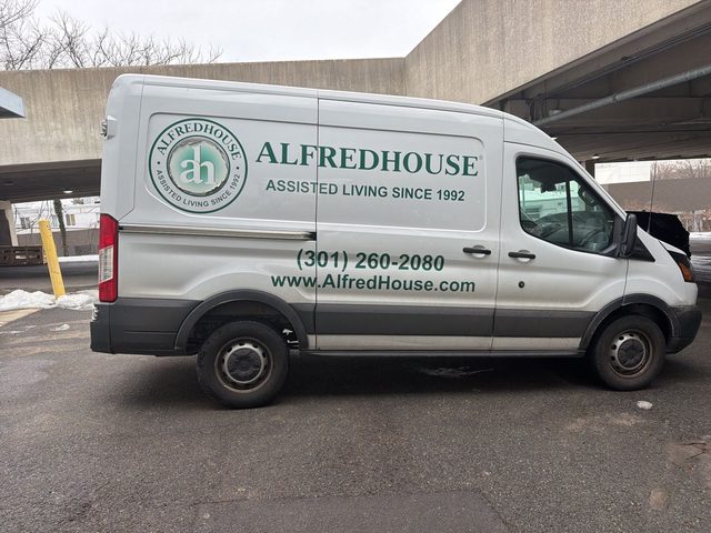 2018 Ford Transit Van  RWD photo