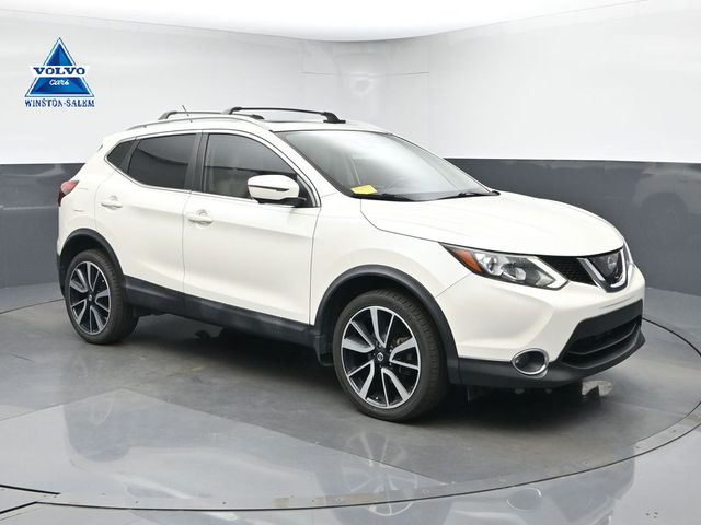 2017 Nissan Rogue Sport SL AWD photo