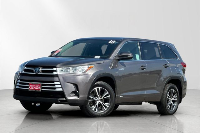 2018 Toyota Highlander Hybrid LE AWD photo