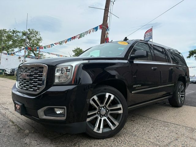 2018 GMC Yukon XL Denali 4WD photo