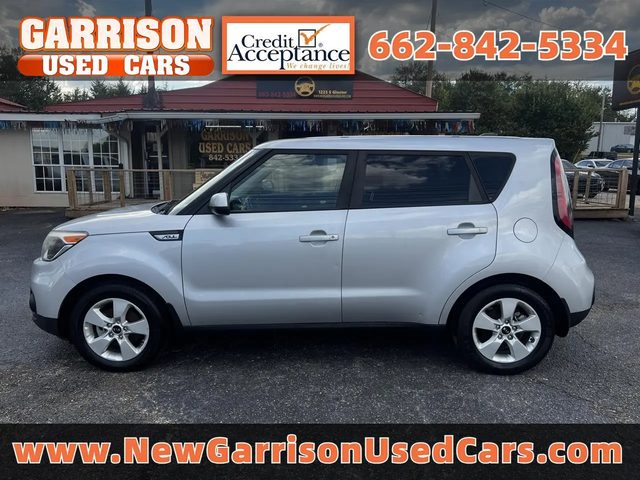 2018 Kia Soul Base FWD photo