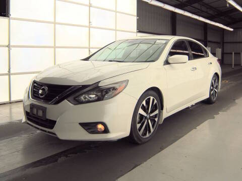 2018 Nissan Altima 2.5 SR FWD photo