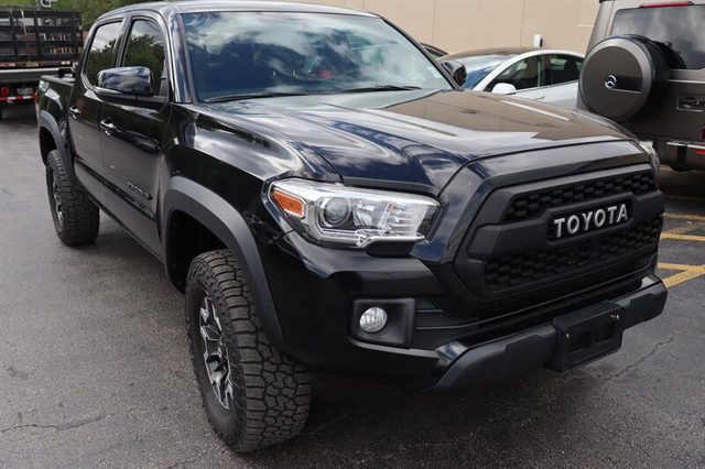 2017 Toyota Tacoma TRD Off Road 4WD photo