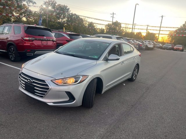 2018 Hyundai Elantra SEL FWD photo
