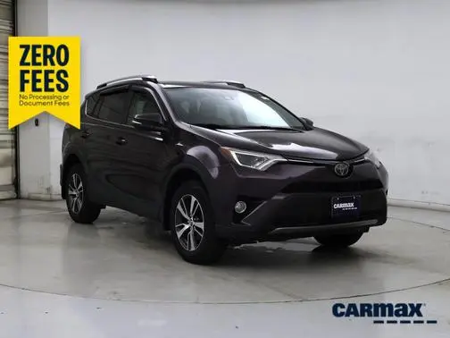 2018 Toyota RAV4 XLE AWD photo