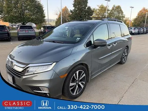 2018 Honda Odyssey Elite FWD photo