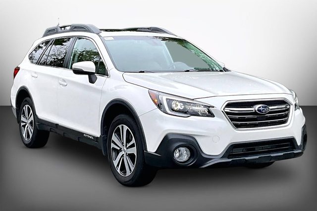 2018 Subaru Outback Limited AWD photo