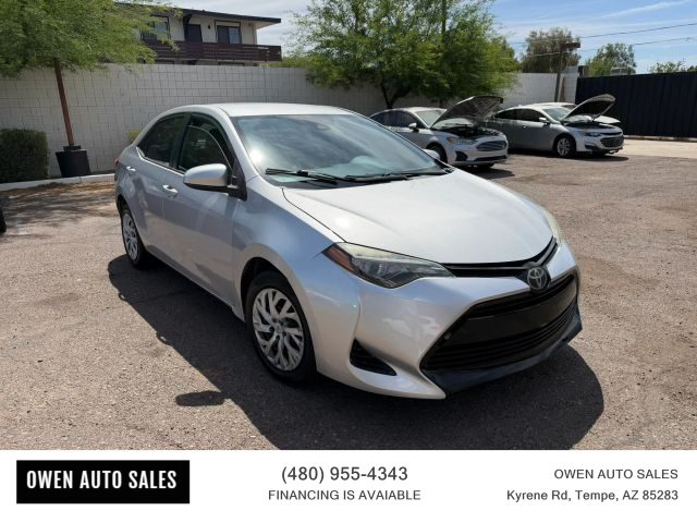 2017 Toyota Corolla LE FWD photo