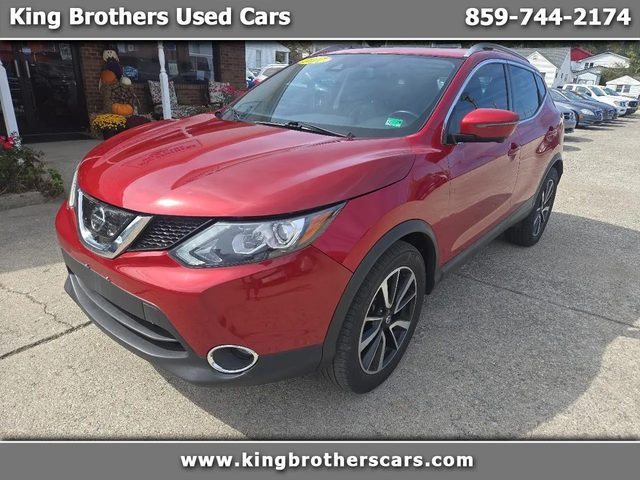 2017 Nissan Rogue Sport SL AWD photo