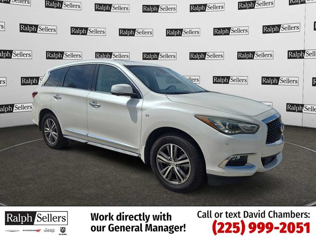 2018 Infiniti QX60 FWD photo