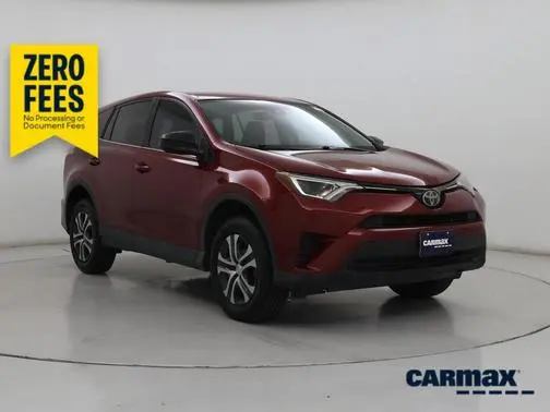 2018 Toyota RAV4 LE FWD photo