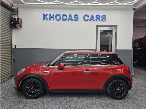 2018 MINI Hardtop 2 Door Cooper FWD photo