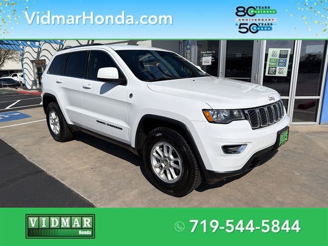 2018 Jeep Grand Cherokee Laredo E 4WD photo