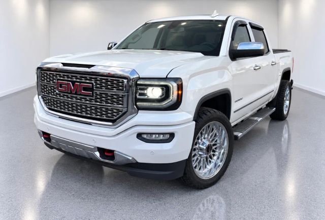 2018 GMC Sierra 1500 Denali 4WD photo