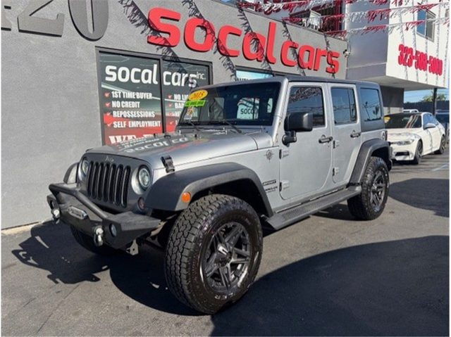 2015 Jeep Wrangler Unlimited Sport 4WD photo