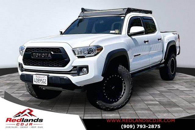2017 Toyota Tacoma TRD Off Road 4WD photo