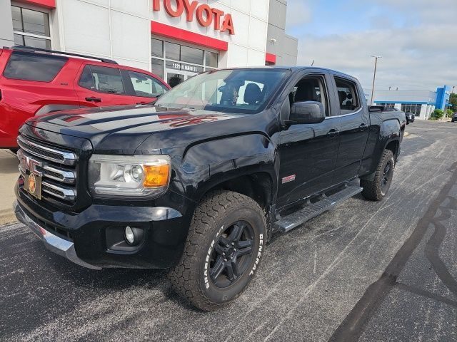 2015 GMC Canyon 4WD SLE 4WD photo