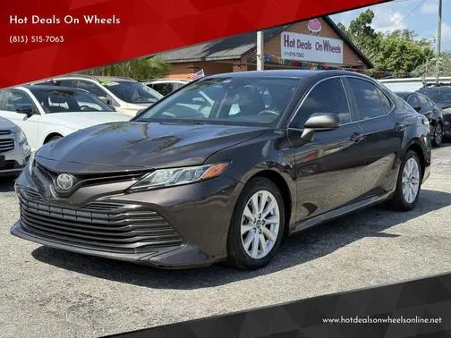 2018 Toyota Camry LE FWD photo