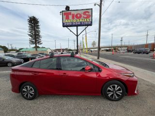 2017 Toyota Prius Prime Plus FWD photo