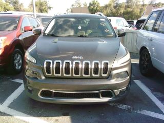 2017 Jeep Cherokee Limited FWD photo