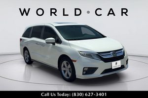 2018 Honda Odyssey EX-L FWD photo