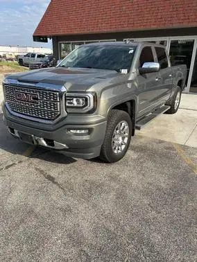 2018 GMC Sierra 1500 Denali 4WD photo