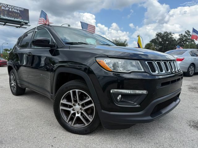 2018 Jeep Compass Latitude FWD photo