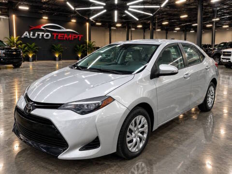 2018 Toyota Corolla LE FWD photo