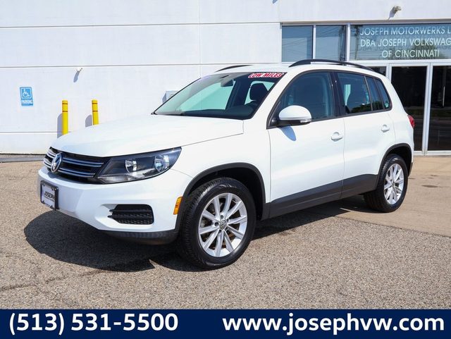 2017 Volkswagen Tiguan AWD photo