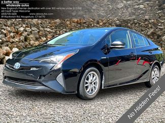2017 Toyota Prius Three FWD photo