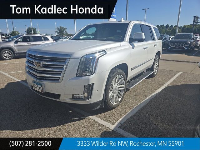 2018 Cadillac Escalade Platinum 4WD photo